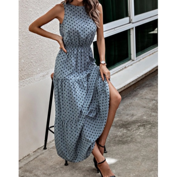 Blue polka dot ruffle hem A line dress - Picture 3 of 11